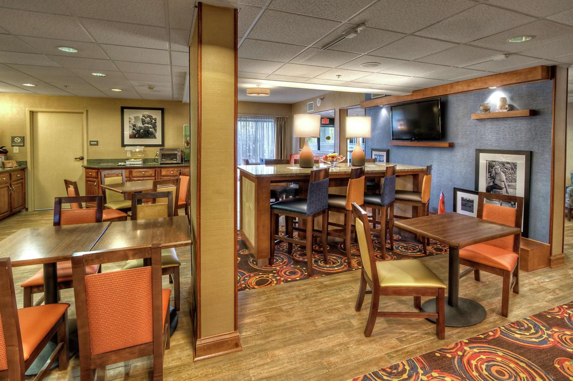 Hampton Inn Jonesville/Elkin Arlington Exterior photo